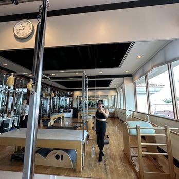 Body Design - Sunday morning Pilates - Trainers Near Me - Newport Beach, California Body Design - Sunday morning Pilates - Trainers Near Me - Newport Beach, California