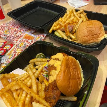Dave's Hot Chicken - Slider - Chicken Shop Near Me - Dublin, California