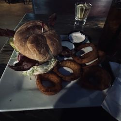 Rooney's Food and Spirits - So so tasty