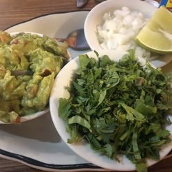 La Fiesta Brava Mexican Restaurant - SUPURB guacamole