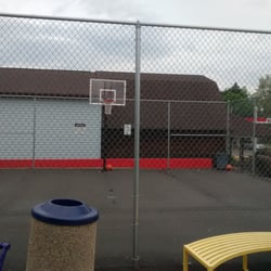 Debbie Lee's Delight - Basketball court