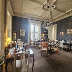 Inn At Woodhaven