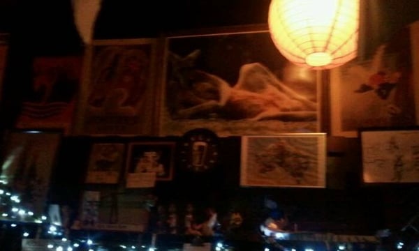 Vic's Kangaroo Cafe by null