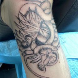 Ninja Cyborg Studio - Got this beauty done, super glad the artist wiped away the stencil. It's much better freehand don't you think?