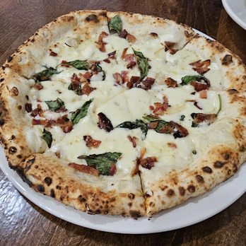La Speranza  Restaurant - Pizza Bianca with basil and bacon - Italian Near Me - Rockville, Maryland