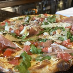 Café Bello - Margarita Pizza with prosciutto & fresh basil& Arugala