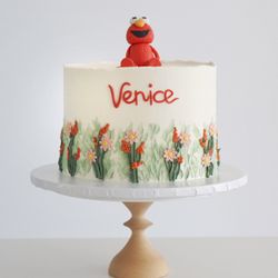 8" Floral Elmo Cake