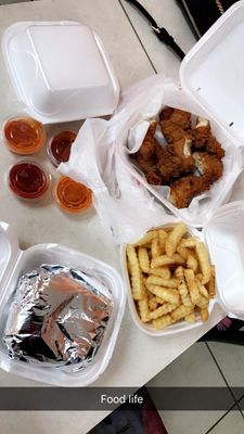 Best Buffalo Wings by null