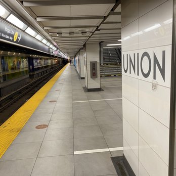 Union Station - Union metro station - Public Transportation Near Me - Toronto, Ontario Union Station - Union metro station - Public Transportation Near Me - Toronto, Ontario