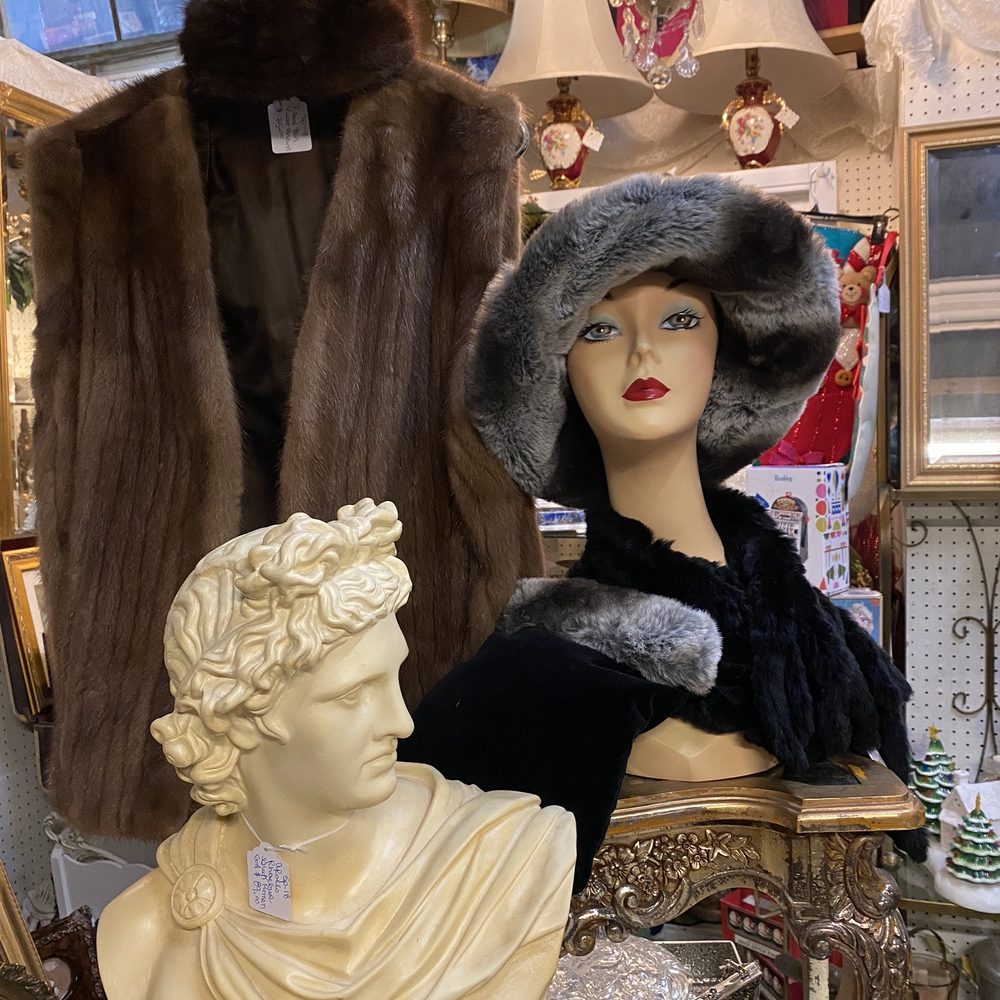 Treasures N Junk - Antiques Near Me - Ontario, California Treasures N Junk - Antiques Near Me - Ontario, California