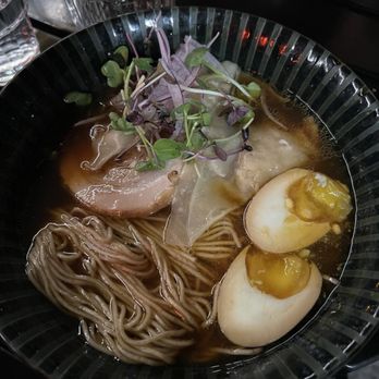 Mochi Ramen Bar - Ramen Near Me - Vienna, 9 Mochi Ramen Bar - Ramen Near Me - Vienna, 9