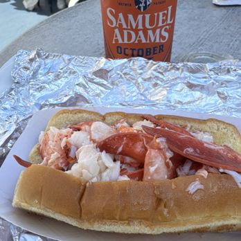 James Hook & Co - Seafood Near Me - Boston, Massachusetts