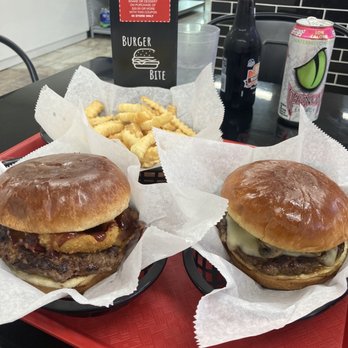 Burger Bite - Burgers Near Me - Chicago, Illinois