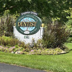 Singleton Smiles - Office Sign