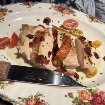 Balmoral Restaurant - Scottish Near Me - St Charles, Illinois