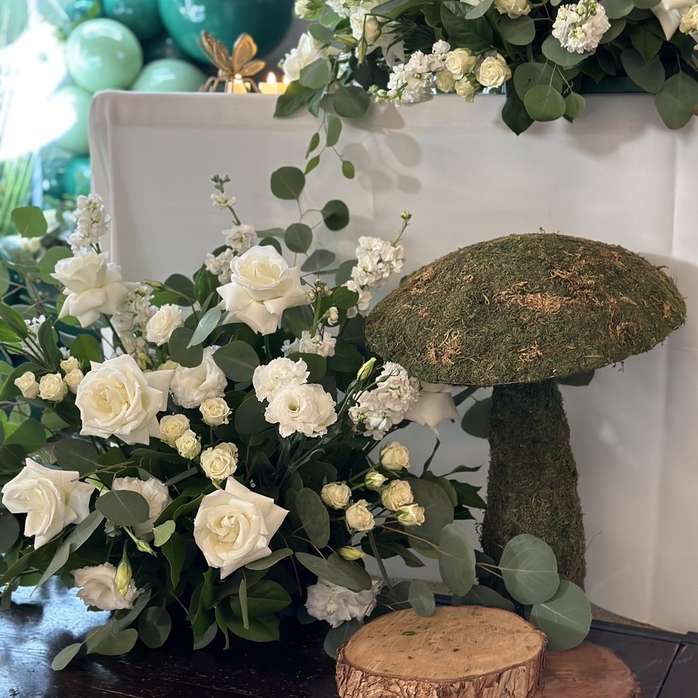 Quinceañera decorations.