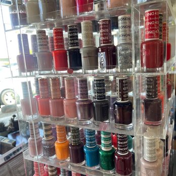 Red Carpet Salon - Nail Salons Near Me - Capitola, California