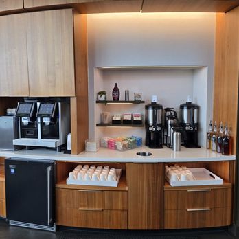 Delta Sky Club - Airport Lounges Near Me - Austin, Texas Delta Sky Club - Airport Lounges Near Me - Austin, Texas