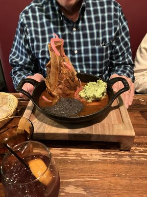 La Dama | Mexican Kitchen & Bar by null