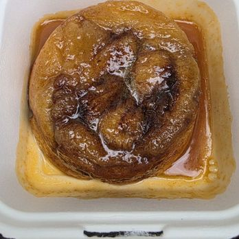 Yak's on the 5 - Free sticky bun with a follow in IG and a google review - Burgers Near Me - Dunsmuir, California