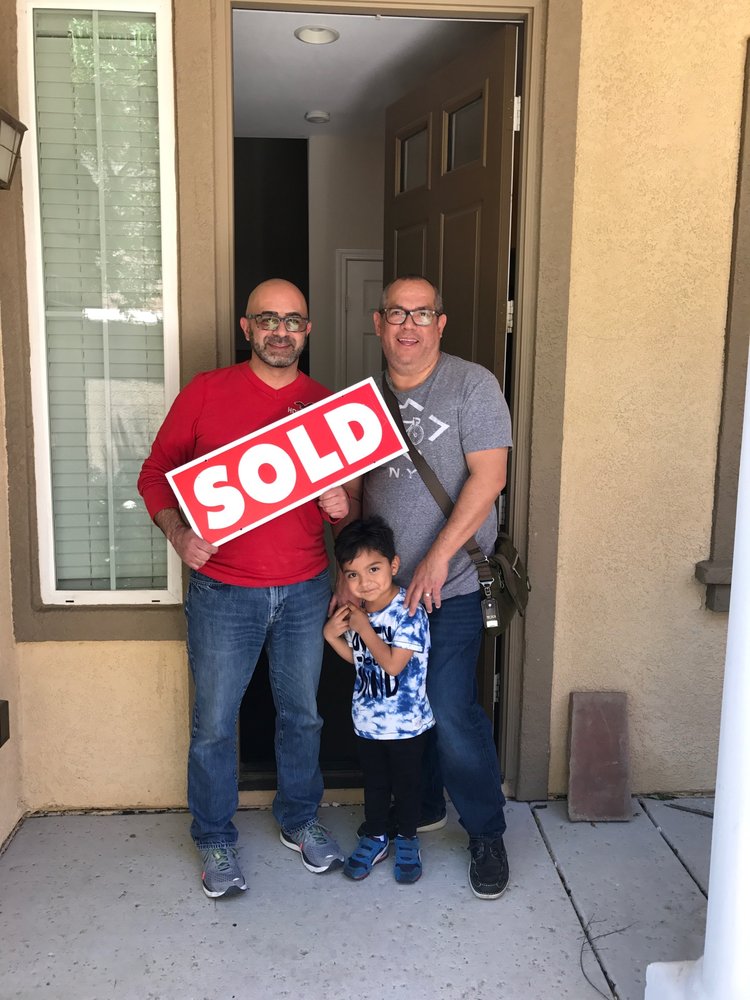 JOHN GUNSON 10 Photos 2946 Honolulu Ave, La Crescenta, California