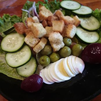 Bo Mac's - Garden Salad - Steakhouses Near Me - Cedar Rapids, Iowa