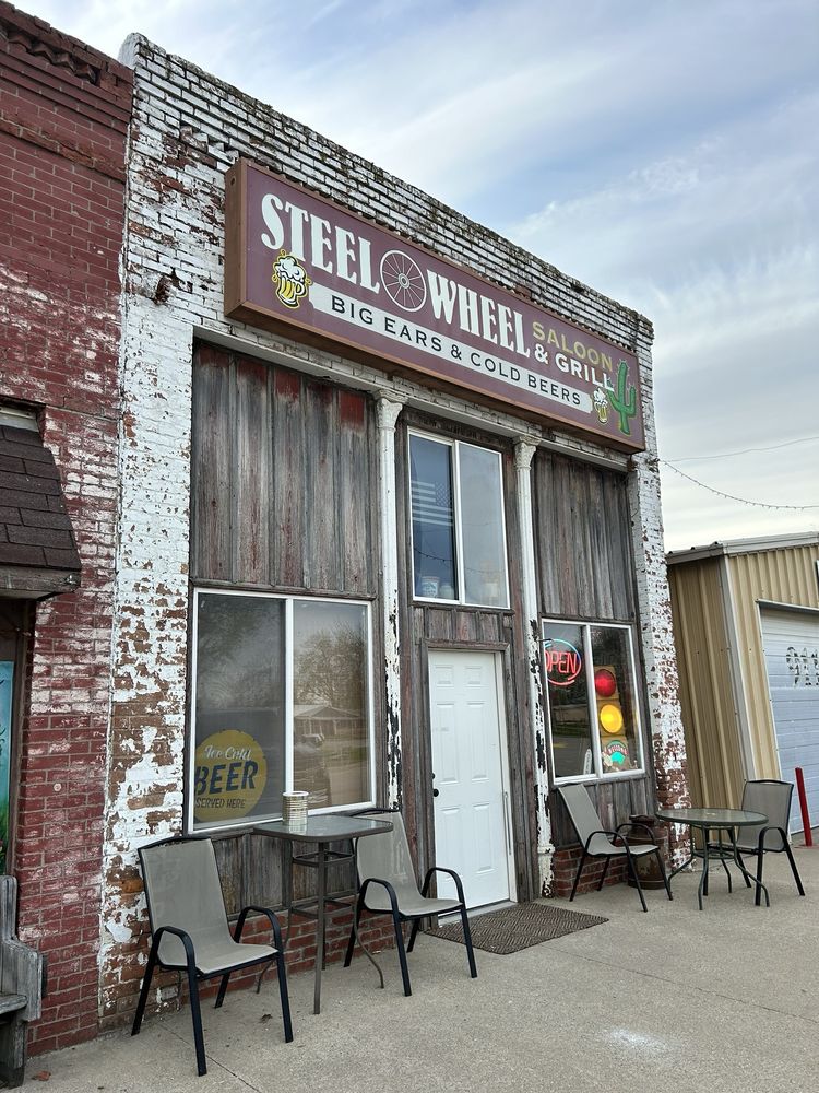 Social spots from Steel Wheel