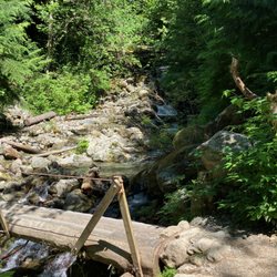 Tunnel Bluffs