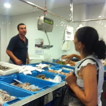 Peix i Marisc Cinta - Servicio atento, profesional y muy sabio - Seafood Markets Near Me - Vinaroz, CS