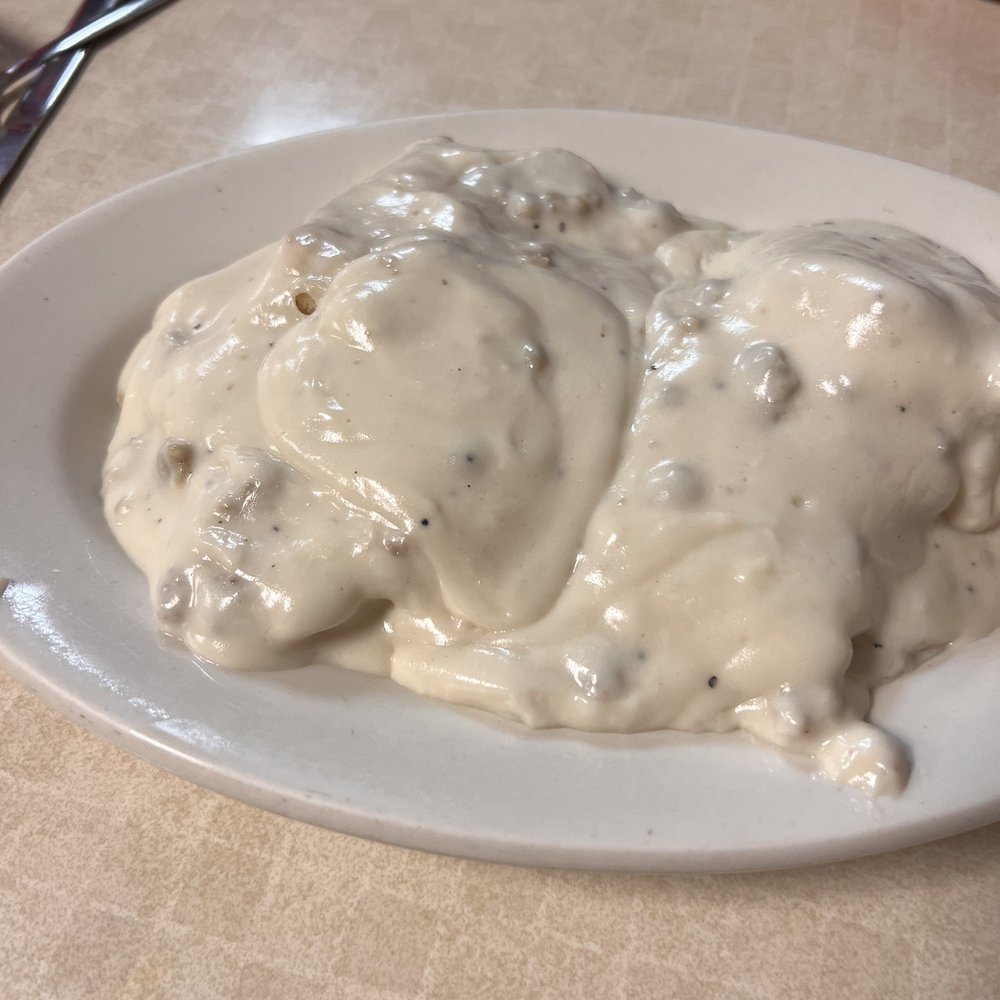 Moe's Cafe - Biscuits and gravy - Breakfast & Brunch Near Me - Randolph, Wisconsin