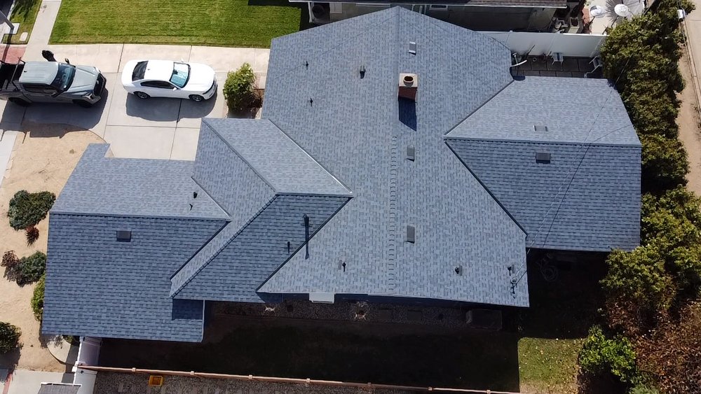 Slide of Major League Roofing