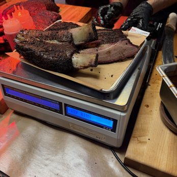 Hutchins BBQ - Barbeque Near Me - Frisco, Texas