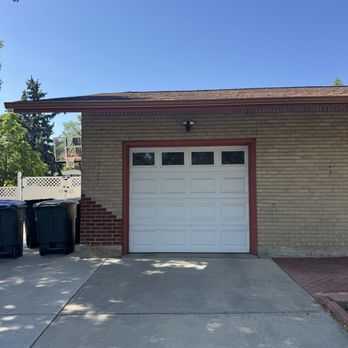 Solid Choice Garage door - Before photo - Garage Door Services Near Me Solid Choice Garage door - Before photo - Garage Door Services Near Me