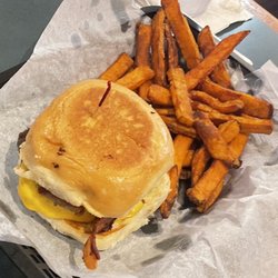 Henry's Restaurant - Bacon cheeseburger with sweet potato fries