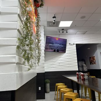 Choong Man Chicken - Seating - Chicken Shop Near Me - Davie, Florida Choong Man Chicken - Seating - Chicken Shop Near Me - Davie, Florida