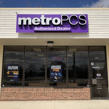 Metro By T-Mobile 21 & North Ave - Mobile Phones Near Me - Macomb, Michigan Metro By T-Mobile 21 & North Ave - Mobile Phones Near Me - Macomb, Michigan