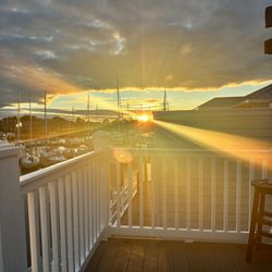 Fish & Slips Marina Raw Bar & Grill - What a spectacular sunset...