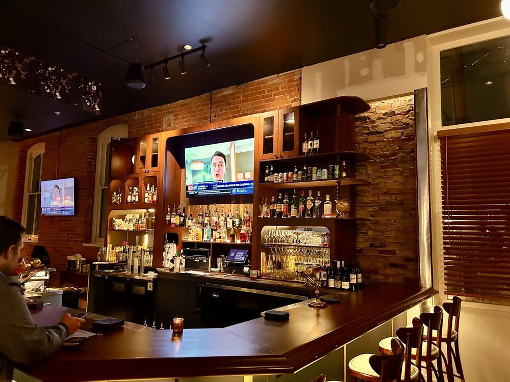 Social spots from Wayfarer Tavern