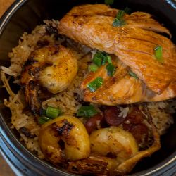 LeQuy - Claypot Salmon and Shrimps .
