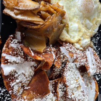Caramelo Cafe - Chilaquiles rojo - Breakfast & Brunch Near Me - La Puente, California Caramelo Cafe - Chilaquiles rojo - Breakfast & Brunch Near Me - La Puente, California