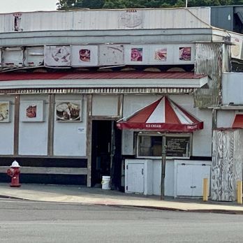 Galloping Hill Inn - Burgers Near Me - Union, New Jersey