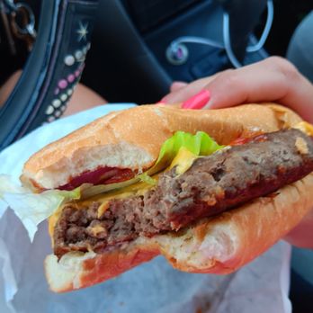 Bowinkle's Restaurant - Yum! - Burgers Near Me - Rio Linda, California Bowinkle's Restaurant - Yum! - Burgers Near Me - Rio Linda, California