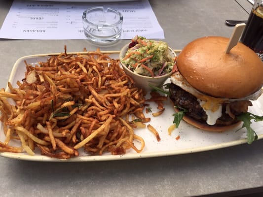 das!Burger by null