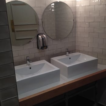 Newcastle Arms - Posh new bathroom! - Pubs Near Me - Newcastle Upon Tyne, XTW Newcastle Arms - Posh new bathroom! - Pubs Near Me - Newcastle Upon Tyne, XTW