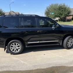 Crossroad Motors - CHERRY 2016 TOYOTA LAND CRUISER