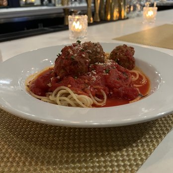 SAVI Cucina + Wine Bar - Bucatini & Meatballs - Wine Bars Near Me - Mount Pleasant, South Carolina SAVI Cucina + Wine Bar - Bucatini & Meatballs - Wine Bars Near Me - Mount Pleasant, South Carolina