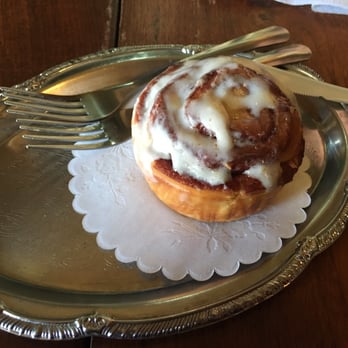 St Thomas Roasters - Cinnamon bun - Breakfast & Brunch Near Me - Harrisburg, Pennsylvania St Thomas Roasters - Cinnamon bun - Breakfast & Brunch Near Me - Harrisburg, Pennsylvania