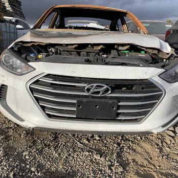 Korean auto wrecking - Hyundai Elantra for parts - Auto Parts & Supplies Near Me - Lancaster, California Korean auto wrecking - Hyundai Elantra for parts - Auto Parts & Supplies Near Me - Lancaster, California