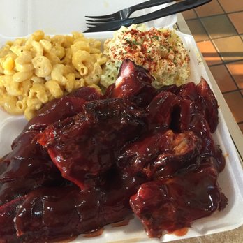 Rosako's Restaurant - Rib tips and hot links with potato salad and mac & cheese - Soul Food Near Me - Bedford, Texas