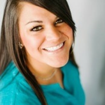 Lash By Lynsi - Owner of LASH by Lynsi - Eyelash Service Near Me Lash By Lynsi - Owner of LASH by Lynsi - Eyelash Service Near Me